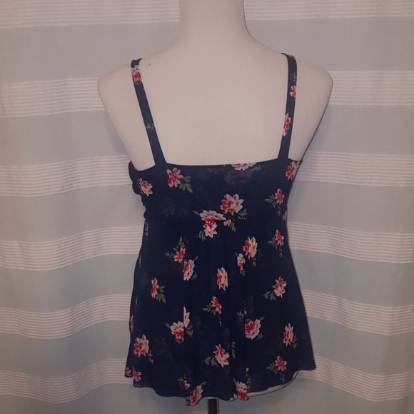 Express navy blue floral top - Picture 3 of 4